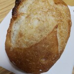 麦ばたけ - 料理写真:手ごねパン220円