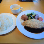 Pampu Kin - お得な洋食３種ランチ（１０３０円）