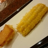 京都祇園 天ぷら八坂圓堂 - とうもろこしと海老パン