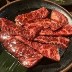 炭燒肉 石田屋。 本店 - 