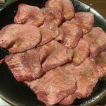 炭燒肉 石田屋。 本店 - 