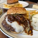 The Caaap Burger - 