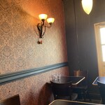 ガニュ・パン - レトロな店内♪