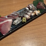 居魚屋 うおはん - 