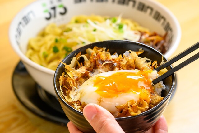 油そば373 （ミナミ） - 騎射場/油そば・まぜそば | 食べログ