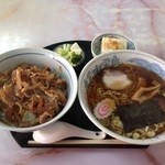 Seihoushokudou - 焼肉丼とラーメン