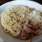 濃麺 海月 - 和え玉（煮干油）（３００円）