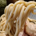 長男、もんたいちお - 麺リフト