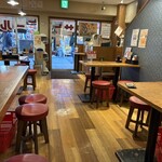 串カツ 大吉 - 店内\(//∇//)\