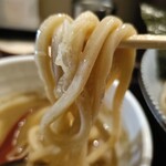 長男、もんたいちお - つけ汁で麺リフト