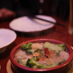 路地裏のタパス　イシオカ - アヒージョ