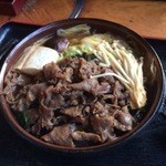 Sairaku Koubou Yuukiya - H26.12.28 すき焼き定食のすき焼き　お肉が多いよね