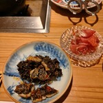 NIKUSYO taku ohira - ハチノスの生ハム巻き