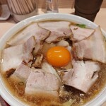 マルエーラーメン店 - 月見チャーシュー麺