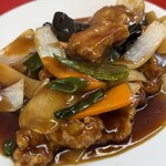 餃子と大衆中華 まるい飯店 - 