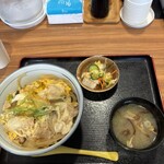 てっぺん食堂 - 「親子丼」¥900