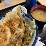 天丼てんや - 料理写真:鶏と舞茸の天丼
