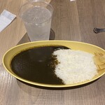 博多カレー研究所 博多とんこつあごだしカレー - 