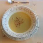 レストラン ヒルトン - コーンスープ