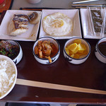 Taman Wantilan - 韓国朝御飯