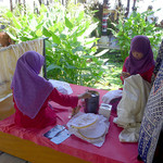 Taman Wantilan - バティックの実演