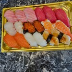 魚河岸 中與商店 - 