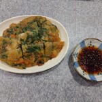 小料理 花恋 - 海鮮チヂミ(700円)