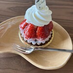 パティスリー・ラ・シュニーユ - 料理写真:苺のタルト