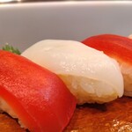 宝寿司 - 赤身とイカ