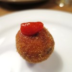 Wineshop & Diner FUJIMARU - たこりき（大阪府松屋町）の大阪風クロケット