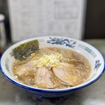 ラーメン中華田 - チャーシューメン