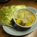 麦酒宿 まり花 - 沢庵納豆海苔つき