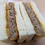 いいむらや - メンチカツサンド