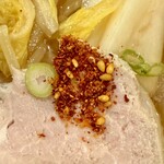 元祖 平壌冷麺屋 - 魔法のような唐辛子。