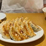 渋谷餃子 新宿西口店 - 