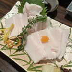 九州料理二代目もつ鍋わたり - 熊本県産たてがみのお造り 1430円