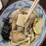 丸亀製麺 ヒルズウォーク徳重ガーデンズ店 - バターは無敵です（笑）