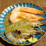 ワインとオマール海老の店 UOMO - 海老２種盛り合わせ