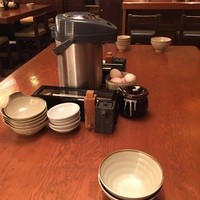 銀平 北新地店 - テーブル 卵付き