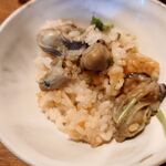 釜めし菜時記 さき亭 - 釜めしよそったところ