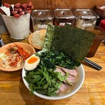 ラーメン 洞くつ家 - 