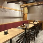 地鶏と沖縄琉球しゃぶしゃぶ 個室居酒屋 くろ凪 - 座席