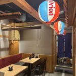 地鶏と沖縄琉球しゃぶしゃぶ 個室居酒屋 くろ凪 - 店内