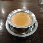 アーンドラ・ダイニング 銀座 - チャイのサービスが嬉しかった