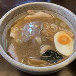 大勝軒 しのや - つけ麺のスープ