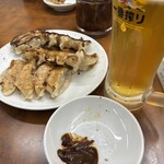 ぎょうざの店 ひょうたん 三宮店 - 