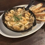 葡萄房 by the camel - 