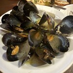 葡萄房 by the camel - 