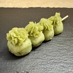 お団子と甘味喫茶 月ヶ瀬 - 不昧公団子