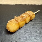 お団子と甘味喫茶 月ヶ瀬 - かつお団子